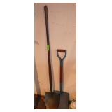 2 SHOVELS