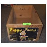 VTG PIGGY PEARS FRUIT CRATE