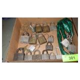 ASST VTG LOCKS