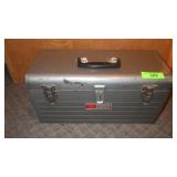 VTG CRAFTSMAN METAL TOOLBOX W/ ASST TOOLS