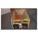 VTG PIGGY PEARS CRATE