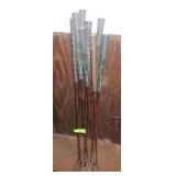 8 MEMPHIS TRUE TEMPER GOLF CLUBS