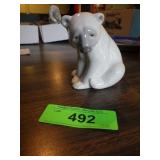 LLADRO POLAR BEAR FIGURINE