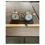 Barometer clock