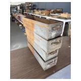 4 drawers