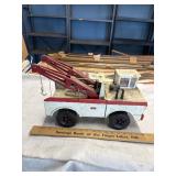 Tonka tow truck