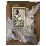 Assorted jewelry