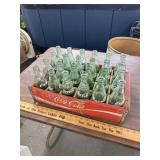 Come tray with bottles