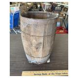 Nail bucket