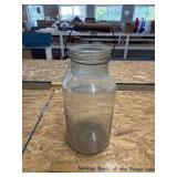Glass jar