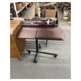 Rolling desk/table