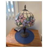 Tiffanyï¿½s style lamp