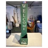 Wood welcome planter wood
