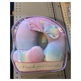 Neck pillow set