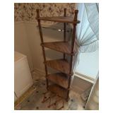 Corner shelf