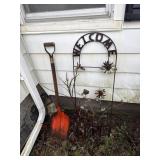 Welcome decor and shovel