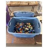 11 pd of Legos note including tote weight