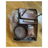 Wood kitchenware