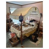 Canopy bed