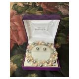 Mother of pearl necklace