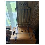 Iron rocker planter