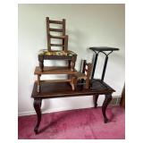 Assorted furniture