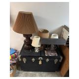 Lamps and trunk