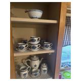 La maison tea set