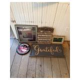 Wall decor