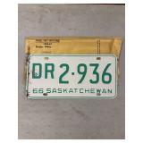 Dealer plate