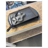 Baking pans