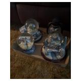 Snow globes