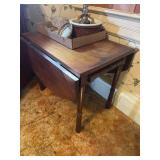 Small drop leaf table