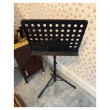 Music stand
