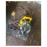 Dewalt saw