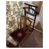 Assorted furniture