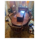 Dining table with leafs