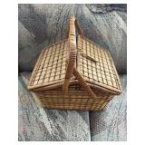 Picnic basket