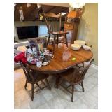 Oak table , leafs and 6 chairs