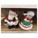 Santa and Mrs Claus statues est 1ft