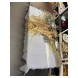 Golden retriever and duck blanket throw