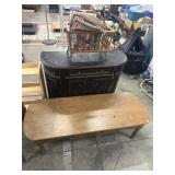 Furniture lot