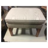 PADDED STOOL