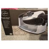 CROFTON BELGUIN WAFFLE MAKER