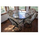 OUTDOOR PATIO TABLE / 4 CHAIRS