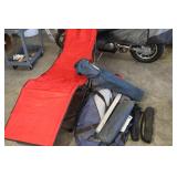 TENTS / CHAIRS