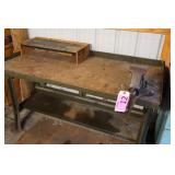 METAL WORK TABLE WITH VISE