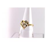 10K Yellow Gold Diamond Solitaire Heart Ring