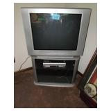 Sony TV&DVD/VCR Combo with Stand