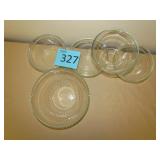 Large Pyrex and 4 Glass Bowls